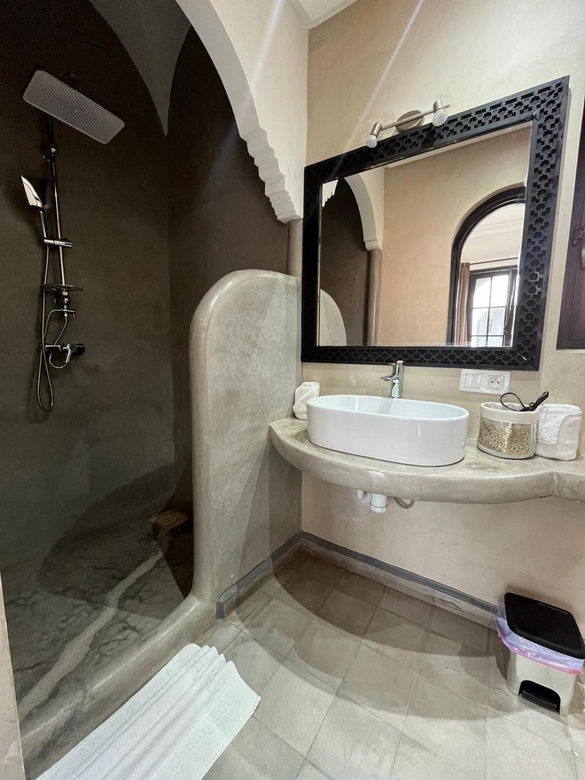 Riad Come & Va Marrakesh Luaran gambar